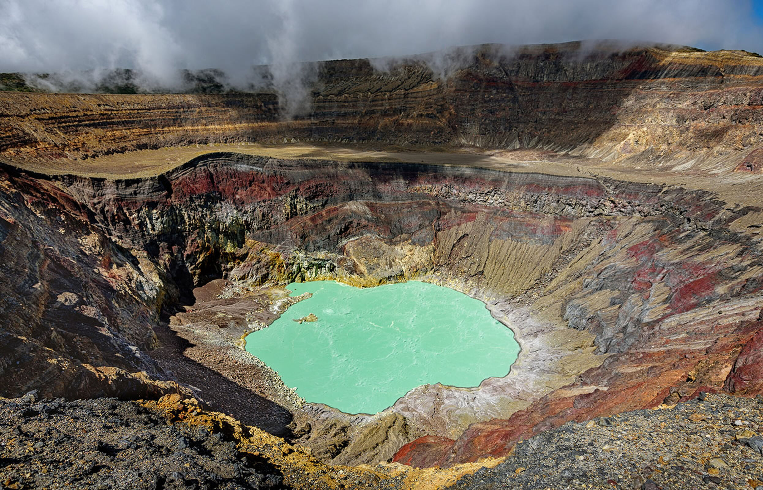 Laguna Ilamatepec im aktiven Vulkan Santa Ana in El Salvador