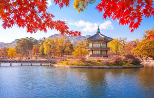 Gyeongbokgung Palast in Seoul im Herbst