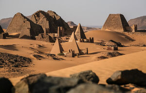 Pyramiden von Meroe in der Sahara-Wüste im Sudan